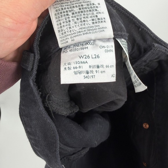 Levi's Ribcage Crop Flare Black Denim Jeans Women's Size 26 Raw Hem - Picture 7 of 8